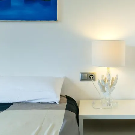 V007 - Canyelles Mar - Apartment