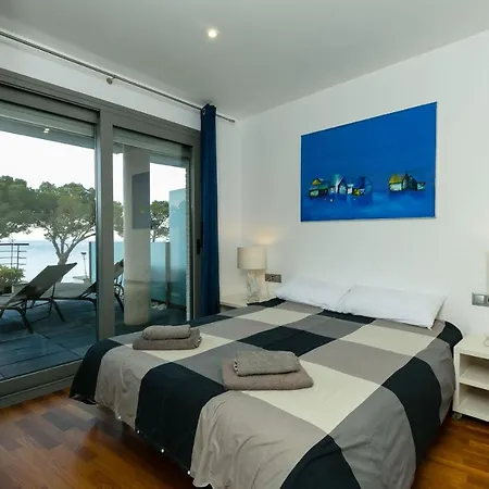 V007 - Canyelles Mar - Roses